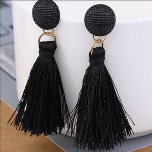 Black/Goldtone Drop Tassel Earrings Small NWOT